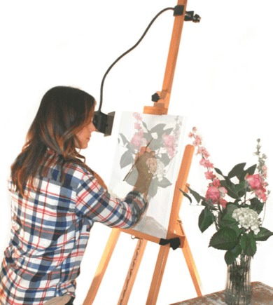 Illustration for article titled Aspiring Artists Can Make Like a Dutch Master with the LUCY Drawing ToolÂ